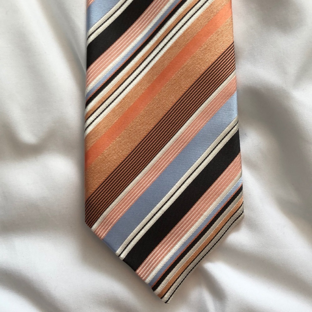 Tino Cosma Tie